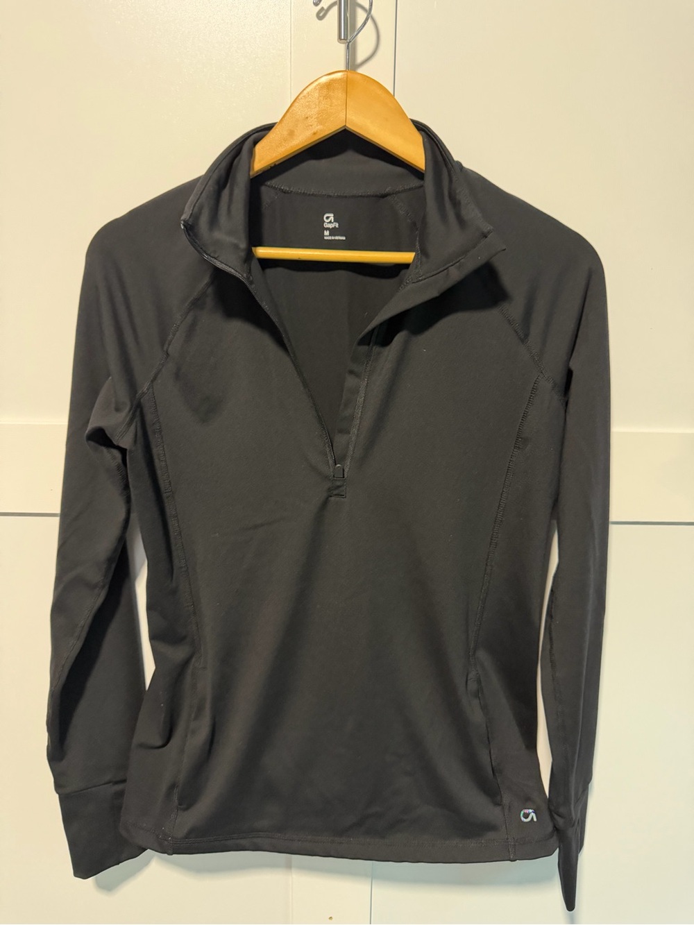 GAP Fit Black Quarter-Zip Turtleneck Performance Pullover